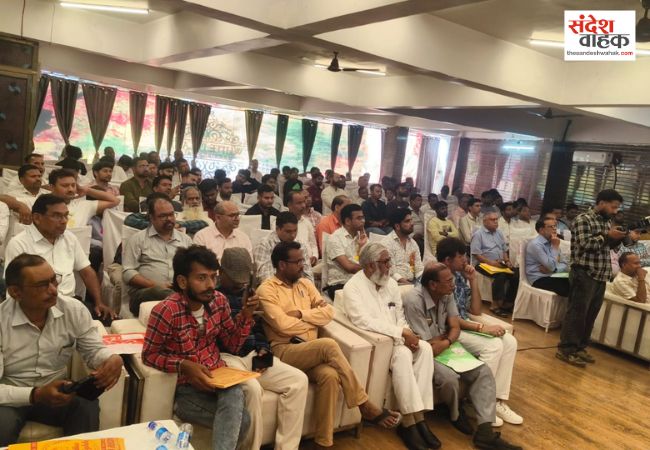 दवा का व्यवसाय केवल व्यापार नहीं, जनसेवा का दायित्व भी है: जगदंबिका पाल