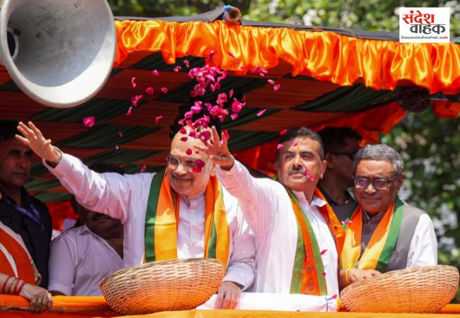 अमित शाह की मौजूदगी में सुवेंदु अधिकारी ने भरा पर्चा, ममता के घर के बाहर भिड़े BJP-TMC कार्यकर्ता