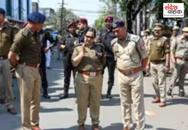 QR कोड और WhatsApp ग्रुप के जरिए रची गई नोएडा हिंसा की साजिश, पुलिस कमिश्नर बोलीं- बाहरी फंडिंग की भी होगी जांच