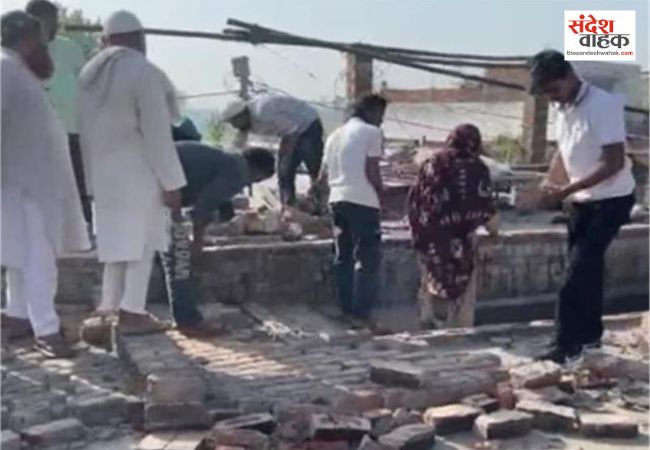 Moradabad News: आंधी-तूफान के बीच पड़ोसी की दीवार गिरने से दंपत्ति की मौत