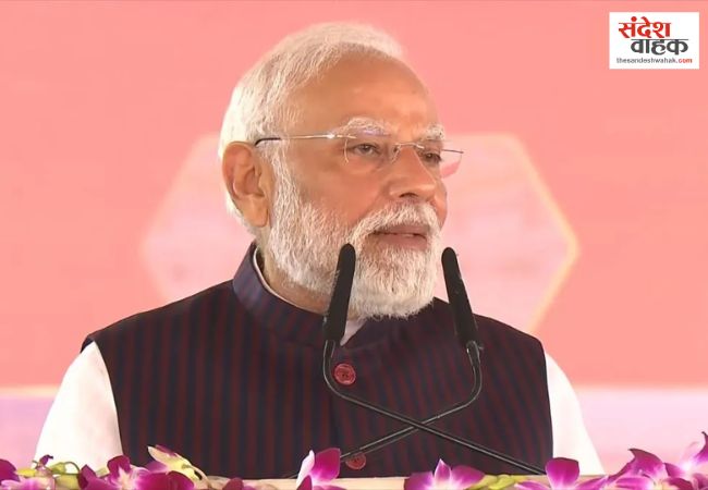 केरल में गरजे पीएम मोदी, बोले- कांग्रेस चाहती है कि गल्फ देश भारत को दुश्मन मान लें