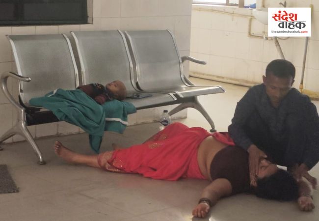 Balrampur News: जिला मेमोरियल अस्पताल में मासूम की मौत, परिजनों ने डॉक्टर्स पर लगाए गंभीर आरोप