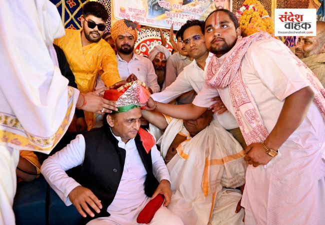 इटावा पहुंचे अखिलेश यादव ने उठाया जातीय जनगणना का मुद्दा, बोले- भाजपा PDA विरोधी