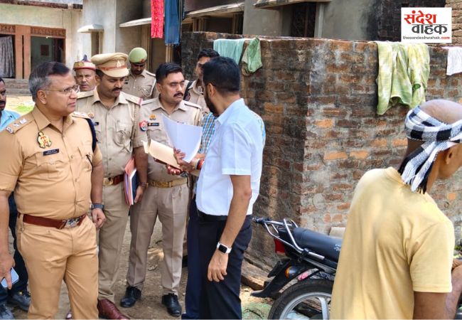 संदीप यादव हत्याकांड में इंसाफ के लिए सीएम योगी के जनता दर्शन में पहुंचे पीड़ित पिता, जांच के निर्देश