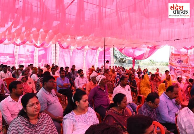 ग्राम चौपाल में सुनी गईं ग्रामीणों की शिकायतें