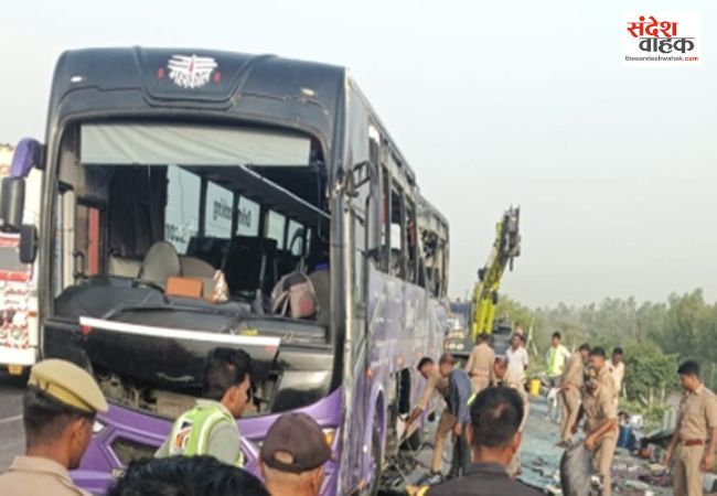 बिहार जा रही डबल डेकर बस पलटी, दरोगा और कैदी समेत 6 की मौत