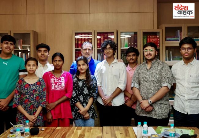 सीबीएसई छात्रों की ट्रोलिंग पर भड़के राहुल गांधी, सरकार को घेरा