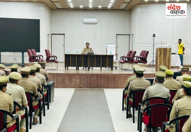 37 केंद्रों पर करीब 20 हजार अभ्यर्थी कल देंगे लेखपाल भर्ती परीक्षा