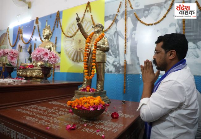 यूपी फतह के लिए चंद्रशेखर आजाद ने लखनऊ से फूंका बिगुल