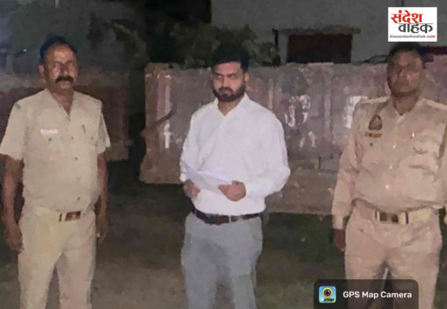 आधी रात बलरामपुर में प्रशासन का सर्जिकल स्ट्राइक, अवैध खनन में लगे 3 ट्रैक्टर सीज