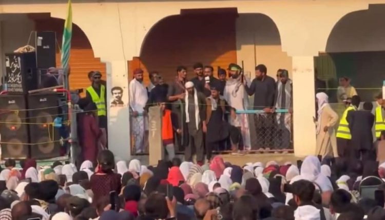 PoK में पाकिस्तान के खिलाफ बड़ा प्रदर्शन, हजारों लोगों का ऐलान- 'हम PAK का हिस्सा नहीं'