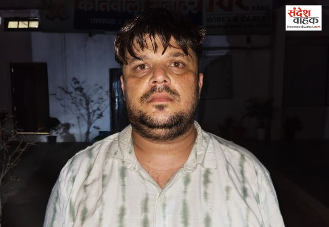 मुरादाबाद का इनामी गोतस्कर दिल्ली से गिरफ्तार, UP STF ने अशफाक उर्फ भूरा को दबोचा