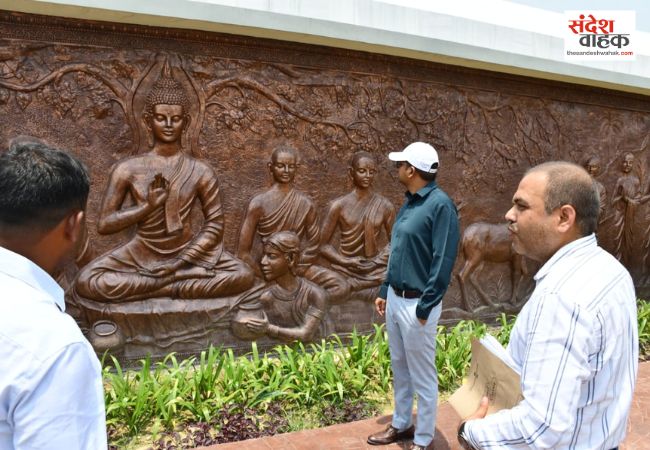 कपिलवस्तु विकास परियोजना में सुस्ती देख भड़के जिलाधिकारी
