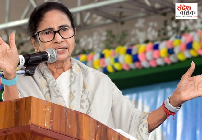 ममता बनर्जी पर एक और एफआईआर दर्ज