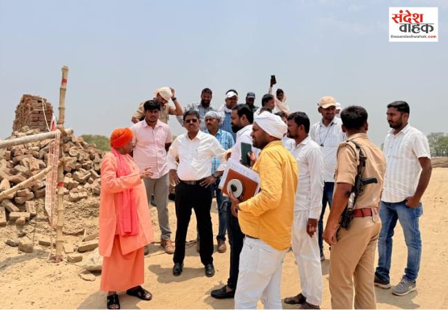 विधायक श्यामधनी राही ने निर्माणाधीन पुल का किया औचक निरीक्षण