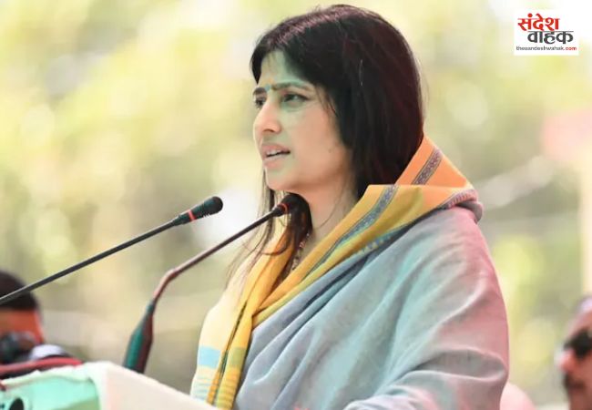 बेटी पर आपत्तिजनक पोस्ट पर बोलीं डिंपल यादव, राम मंदिर चढ़ावा चोरी से ध्यान भटकाने की साजिश