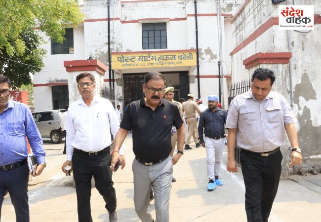 जिलाधिकारी की पहल पर पोस्टमार्टम हाउस के बाहर शुरू हुआ आरओ वाटर प्लांट