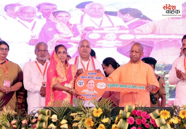 अखिलेश जी आप पश्चाताप कर रामलला के दर्शन करिए: सीएम योगी