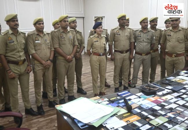 बरेली पुलिस ने 462 गुमशुदा मोबाइल बरामद कर मालिकों को लौटाए, साइबर टीमें सम्मानित