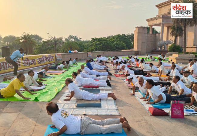 लखनऊ के 1090 चौराहे पर योग अभियान का आगाज, 14 जून को आशियाना में निकलेगी जागरूकता रैली