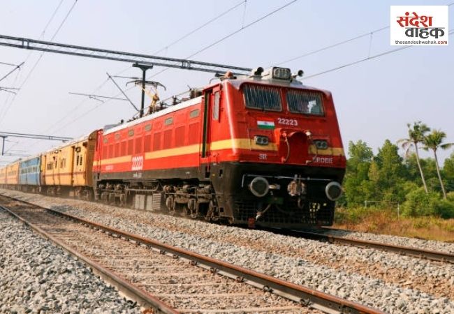 यात्रिगण कृपया ध्यान दें… दलाल से टिकट लेना पड़ सकता है भारी, स्कैनिंग के जाल में फंसे 11 यात्री