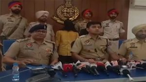45 साल की मां, 23 साल का बॉयफ्रेंड और बेटी की मौत, सामने आई रोंगटे खड़े करने वाली कहानी