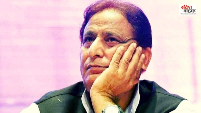 Azam Khan की मुश्किलें बढ़ीं, जौहर ट्रस्ट का रजिस्ट्रेशन हुआ रद्द, चंदा वसूली पर सवाल
