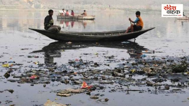 प्रदूषण नियंत्रण बोर्ड की रिपोर्ट, लखनऊ में गोमती नदी का पानी हाथ धोने के लायक भी नहीं