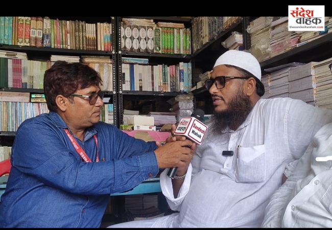 अतीक बुक्स एंड स्टेशनरी का भव्य शुभारंभ