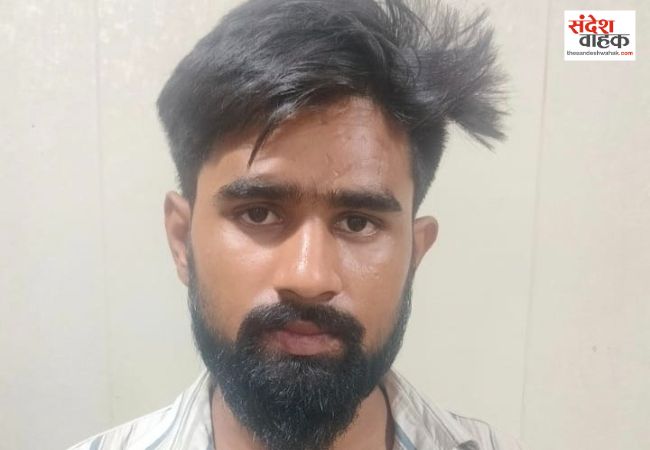इनामी बदमाश मनोज यादव वाराणसी से गिरफ्तार