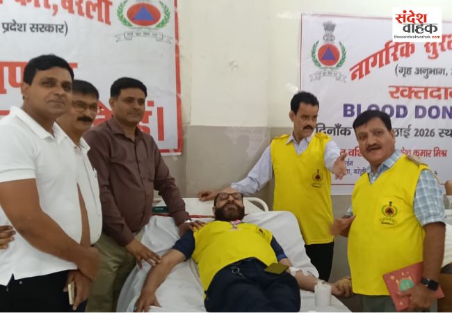 रक्तदान शिविर में स्वयंसेवकों ने डोनेट की 58 यूनिट खून