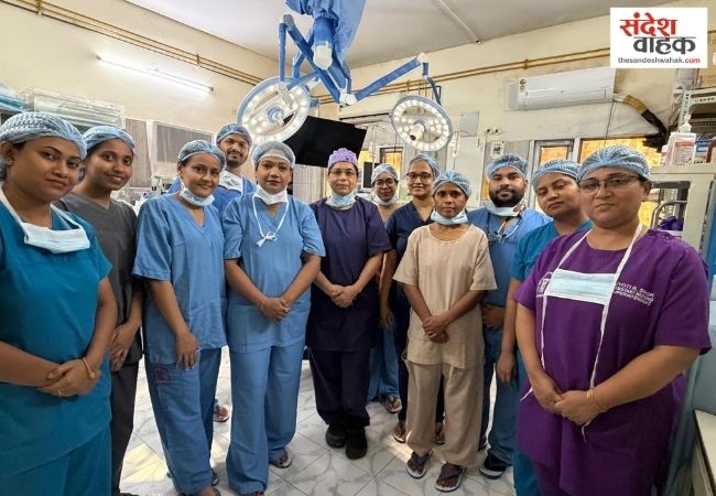 SGPGI डॉक्टरों की बड़ी सफलता, 30 वर्षीय महिला के गर्भाशय से 5 किलो की निकाली गई गांठ