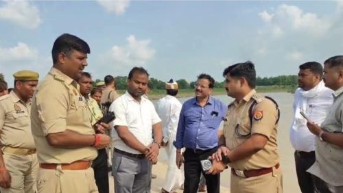 सिद्धार्थनगर में अंतिम संस्कार के दौरान बड़ा हादसा, बानगंगा नदी में डूबे 3 युवक, रेस्क्यू जारी