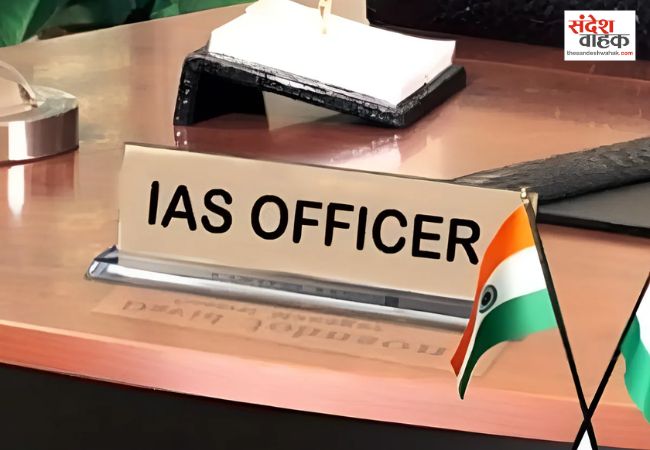 यूपी में 13 वरिष्ठ IAS अधिकारियों के तबादले, प्रयागराज, गोरखपुर और बरेली को मिले नए मंडलायुक्त