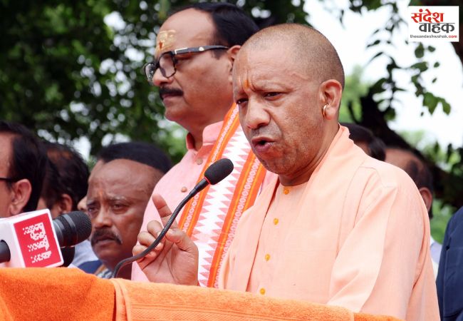 देशवासियों को प्रेरणा देता है वीरांगनाओं का तप-त्याग और बलिदान: सीएम योगी