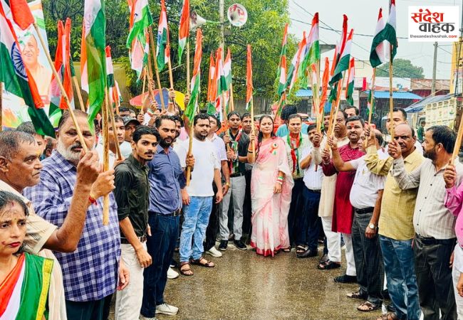 भव्य तिरंगा यात्रा के साथ मनाया गया विभाजन विभीषिका स्मृति दिवस