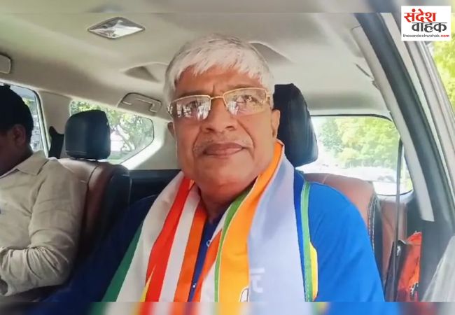 कांग्रेस का ऐलान, गठबंधन का चेहरा होंगे अखिलेश यादव