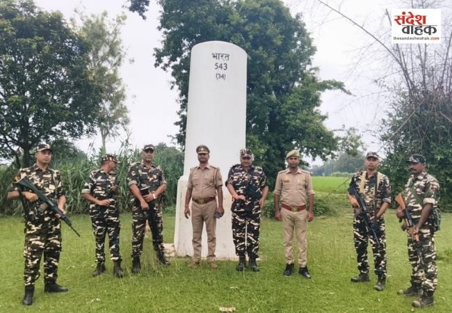 इंडो-नेपाल बॉर्डर पर ऑपरेशन कवच के तहत पुलिस-SSB की संयुक्त गश्त