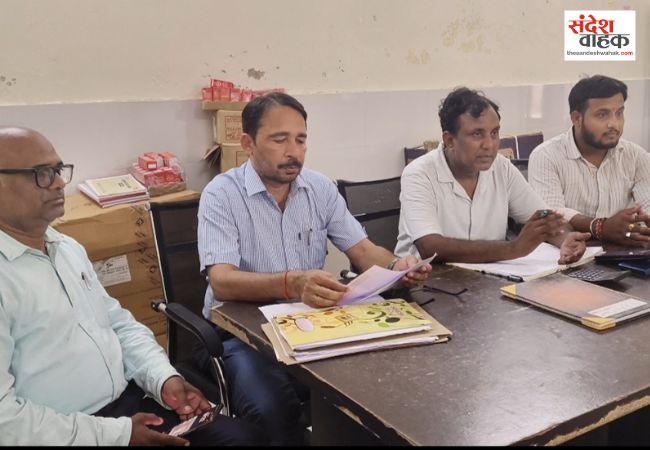 समीक्षा बैठक में डॉ. एसके पटेल बोले- 18 अगस्त से शुरू होगा एमआर कैंपेन