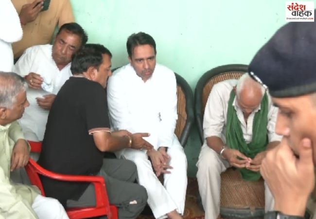 अंकित बालियान के परिवार से मिले जयंत चौधरी