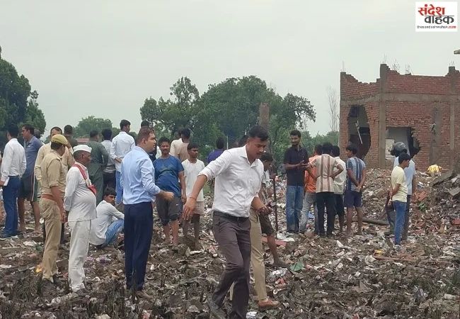 प्रयागराज के मनौरी में पटाखा फैक्ट्री में भीषण विस्फोट