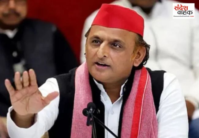 कार हादसे में 15 करोड़ के सोने की बरामदगी पर अखिलेश यादव ने पुलिस को घेरा
