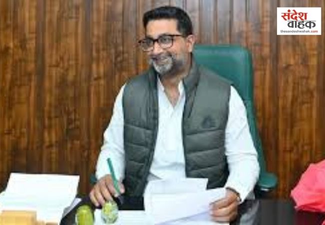 यूपी के सभी मदरसों में गूंजेगा राष्ट्रगान, दानिश आजाद ने ‘हर घर तिरंगा’ पर दिए निर्देश