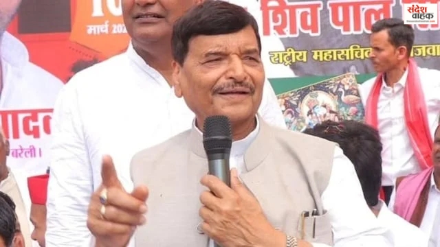 जेल में आजम खान की हालत पर फूटा शिवपाल का गुस्सा, बोले- ‘सपा सरकार बनते ही गृहमंत्री बनेंगे’