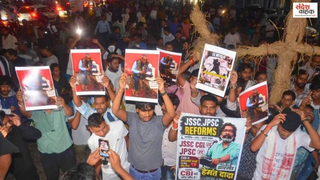 JPSC-JSSC Protest: लाठीचार्ज से भड़के छात्रों ने उठाई सोरेन के इस्तीफे की मांग, 20 को घेरेंगे CM आवास