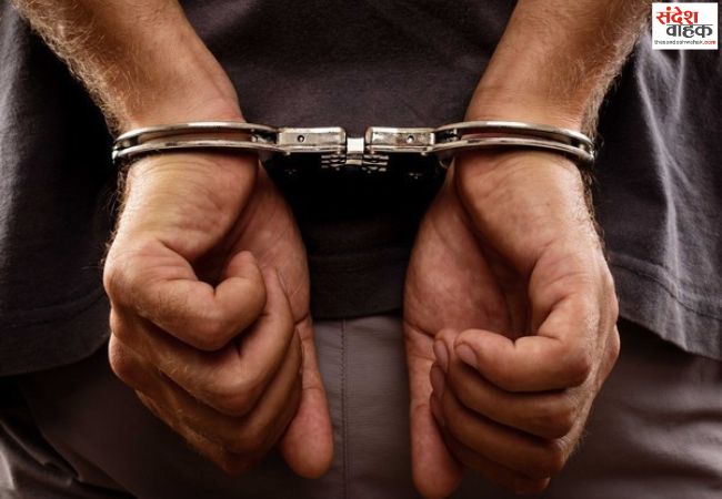 एक करोड़ रुपये की हेरोइन के साथ तस्कर गिरफ्तार