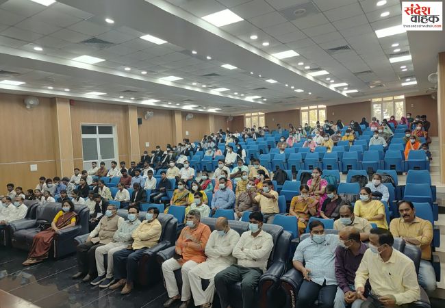 सेवा, संवेदना और जनसहभागिता से साकार होगा स्वस्थ, समृद्ध एवं विकसित भारत: प्रो. कविता शाह