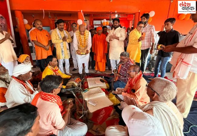 पीएम मोदी के जन्मदिन पर सदर विधायक श्यामधनी राही ने कराया सुंदरकांड पाठ