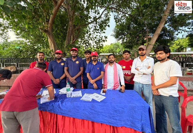 अखिलेश यादव पर बढ़ा युवाओं का भरोसा: मनोज पासवान