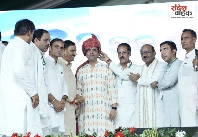 जयंत चौधरी ने अखिलेश यादव को दी खुली चुनौती, बोले- हिम्मत है तो बढ़वाएं गन्ने का दाम
